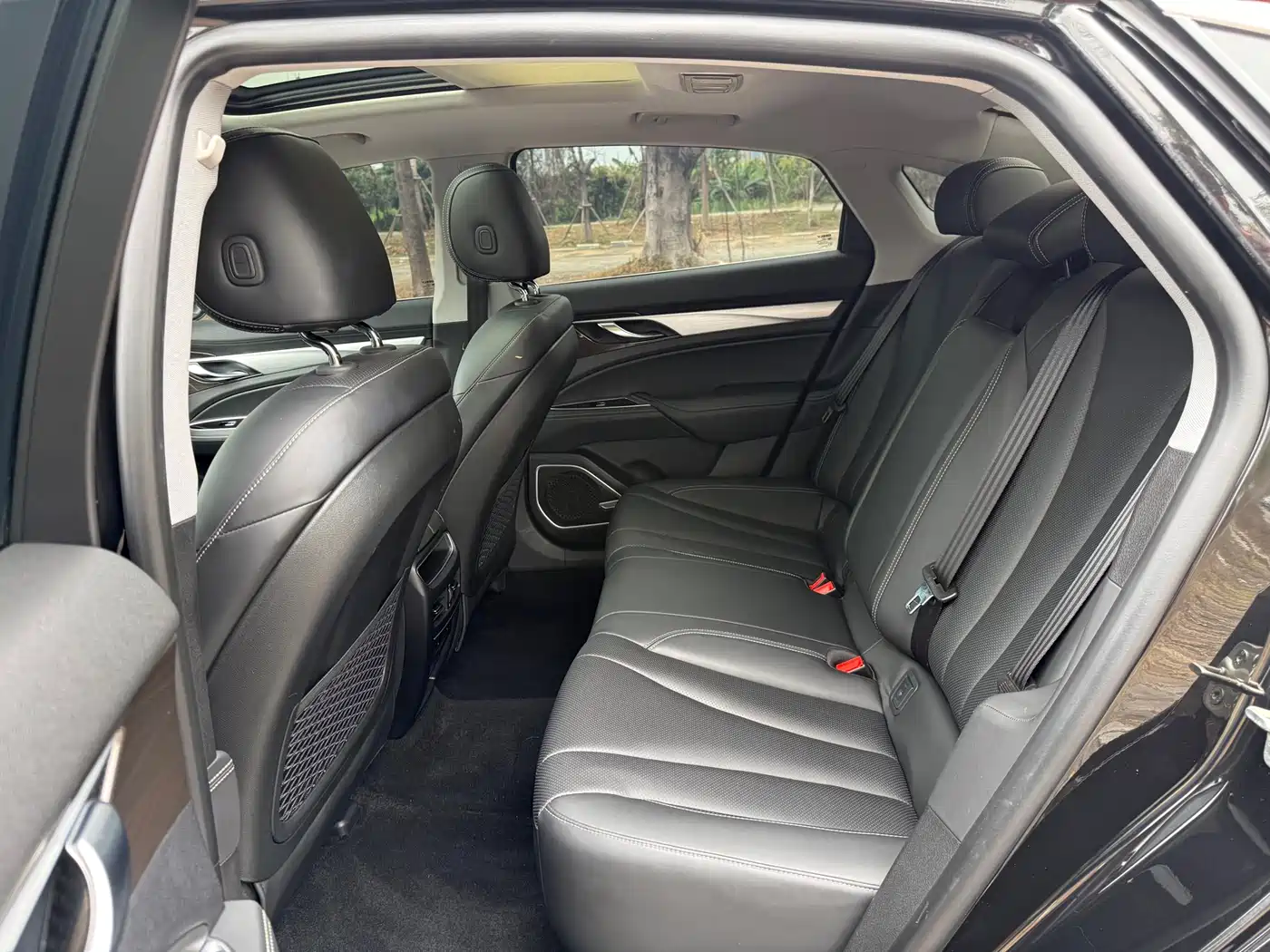 GEELY AUTOMOBILE BORUI