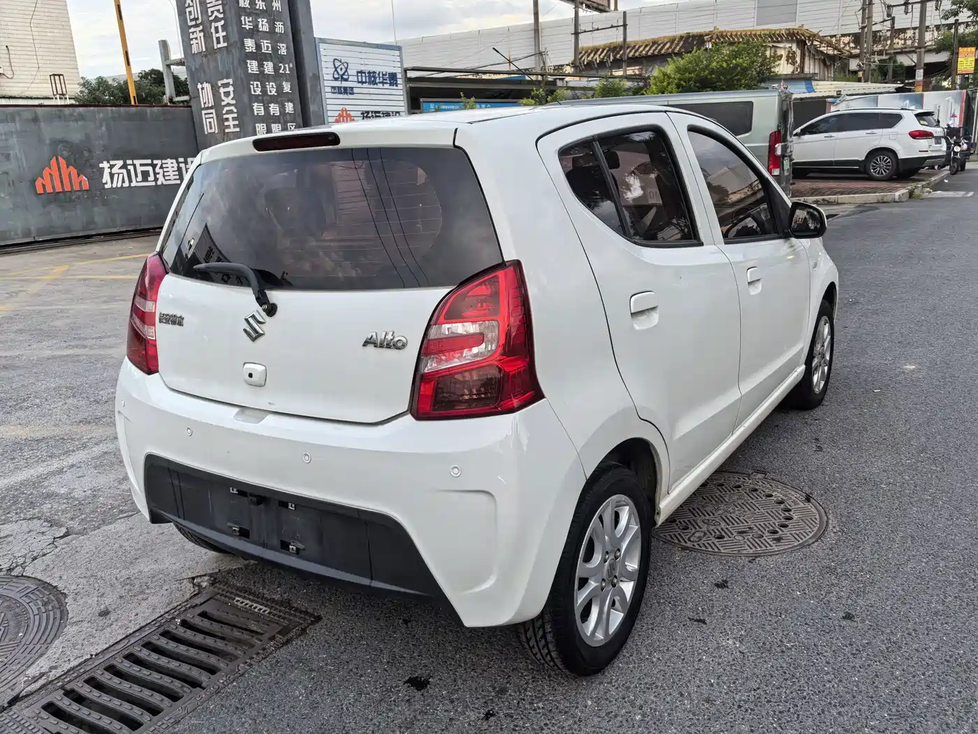 Suzuki Alto 2017 2015 1.0L Automatic Limited Edition