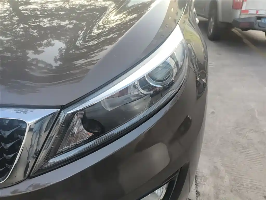 Kia Sportage 2015 2.0L Manual 2WD GL фото 24