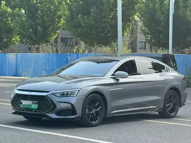 BYD Han DM-i, Слава, 121KM, Премиум