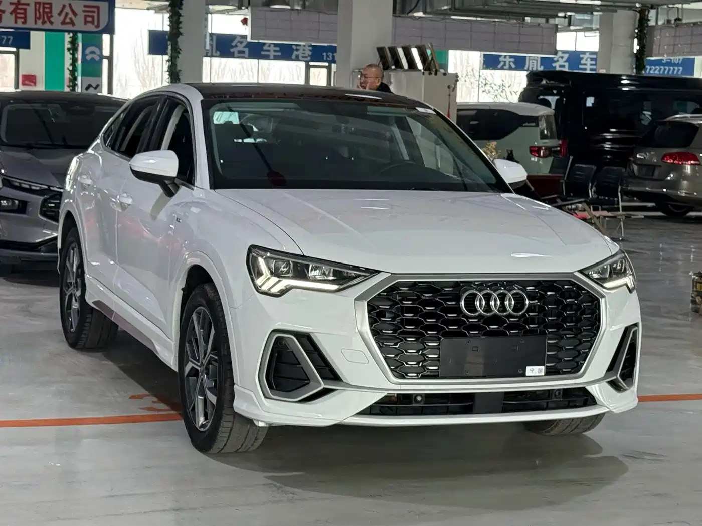 Audi Q3 Sportback 2021 40 TFSI Premium Life Edition фото 2