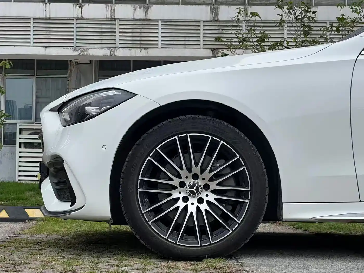 Mercedes-Benz C-Class 2025 Facelift C 260 L Sport Edition фото 20