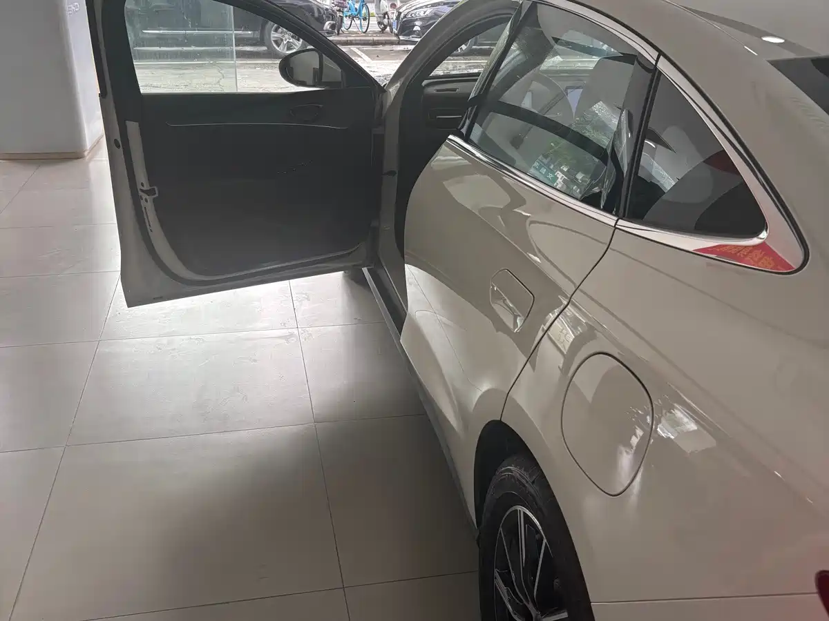 BYD Seal 06 New Energy 2025 2025 DM-i Smart Drive Edition 120KM Luxury