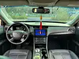 Фото 5 - Ford Taurus