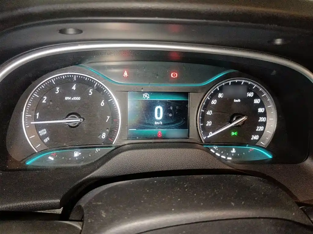 Buick Excelle 2016 15N Manual Elite фото 4