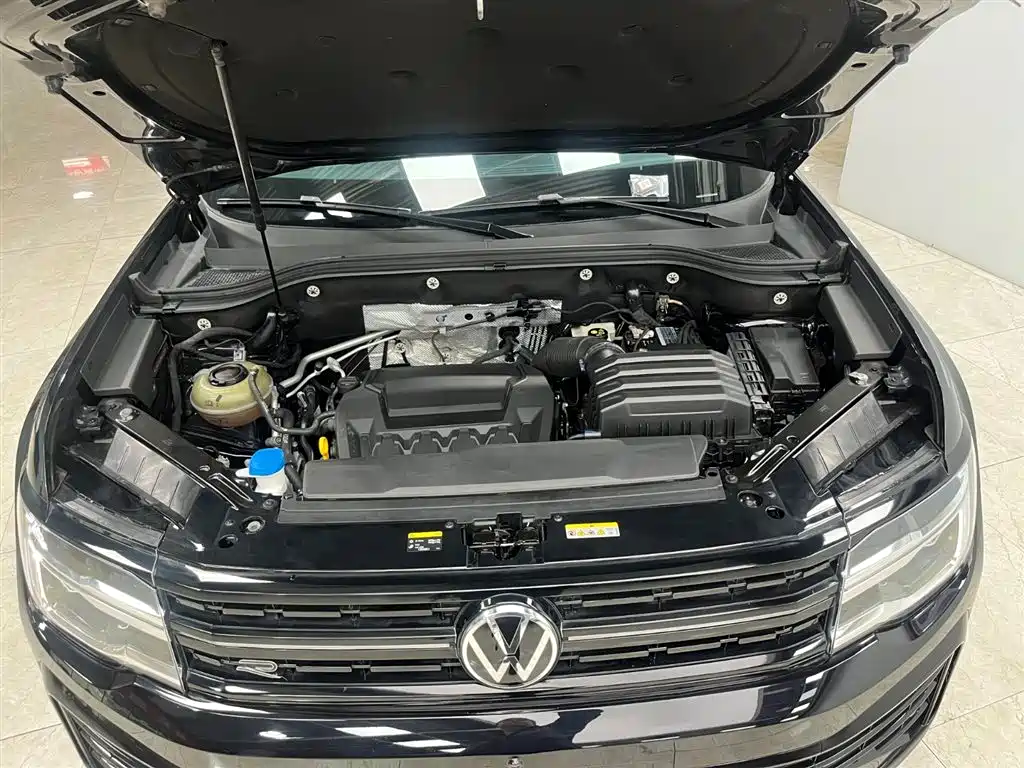 Volkswagen Teramont 2023 Teramont X Facelift 380TSI 4WD Premium Luxury Edition фото 21