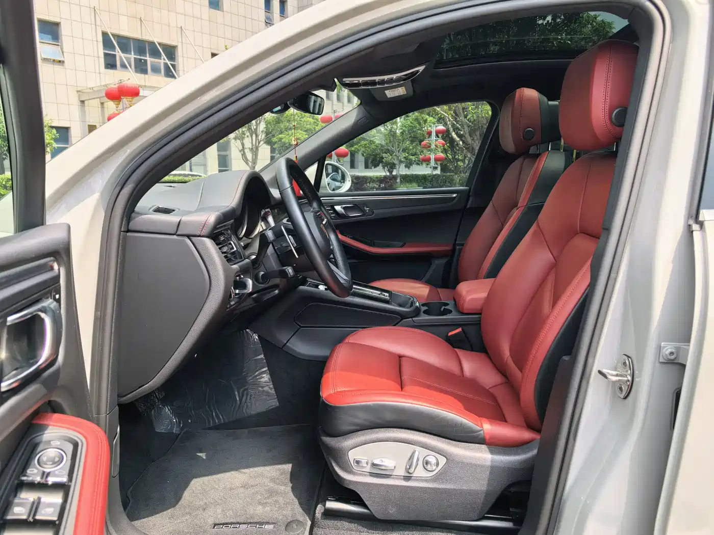 Porsche Macan 2024 Macan 2.0T фото 9