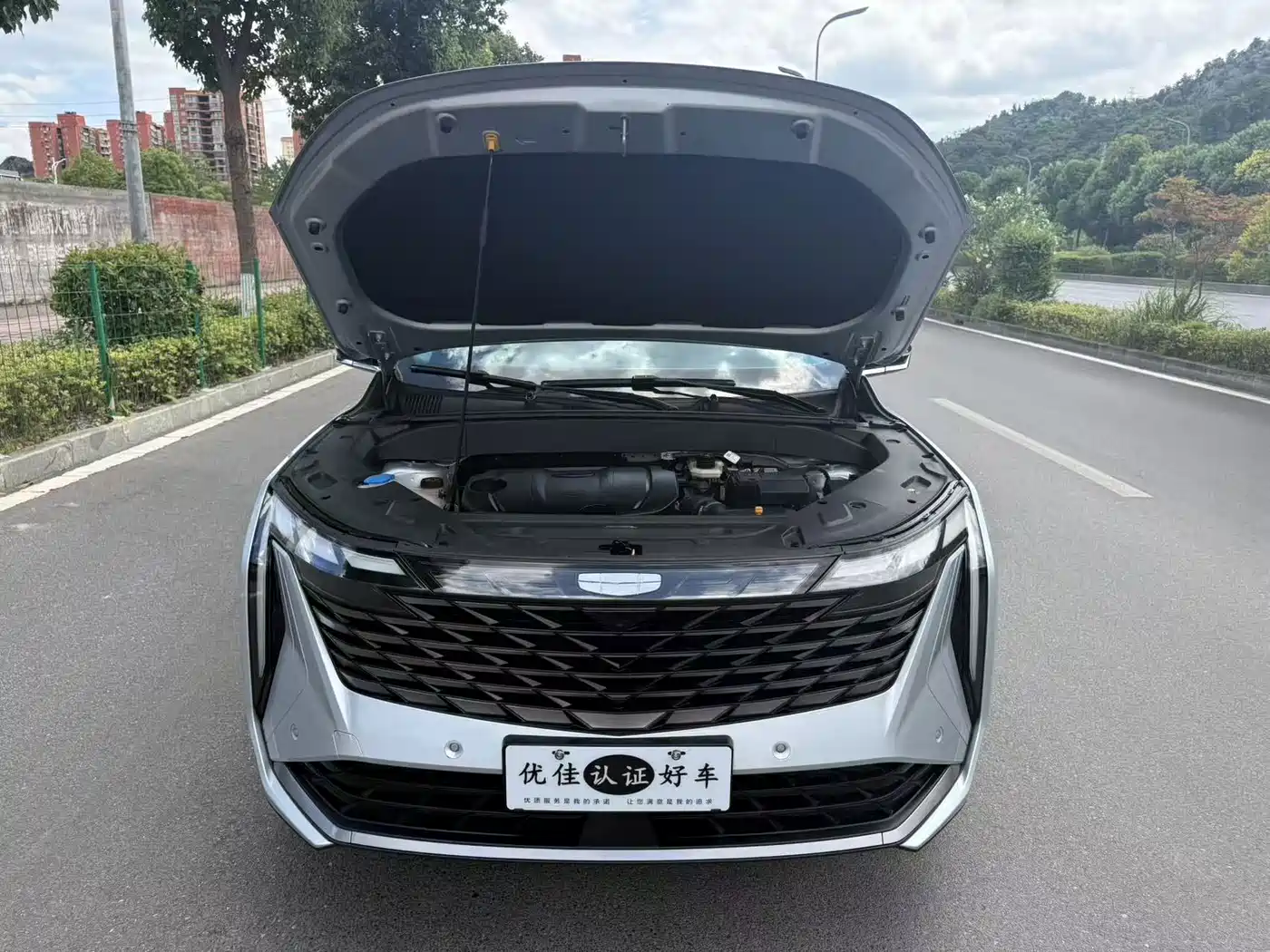 Geely Boyue L 2022 2023 1.5TD DCT Premium