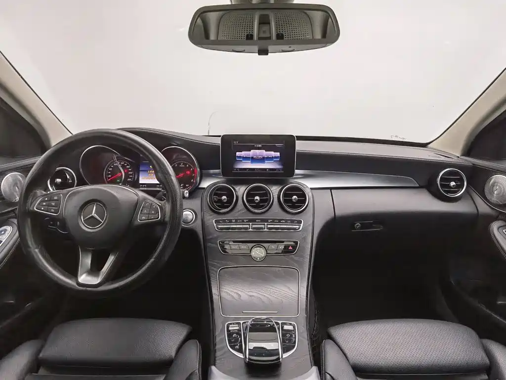 Photo 5 - Mercedes-Benz C-Class