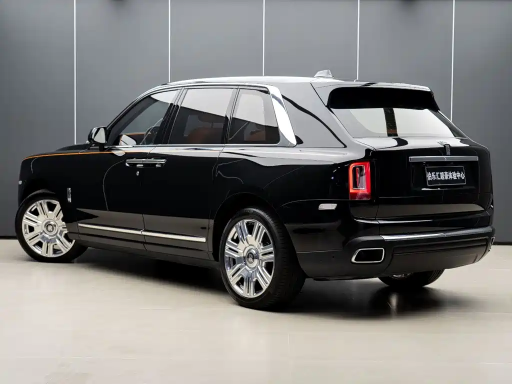 Rolls-Royce Cullinan 2022 2018 4-Seater Version