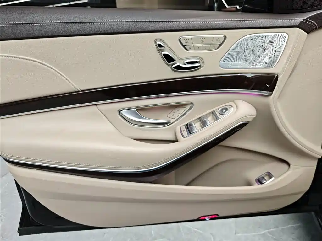 Mercedes-Benz Maybach S-Class 2015 S 500 4MATIC фото 5