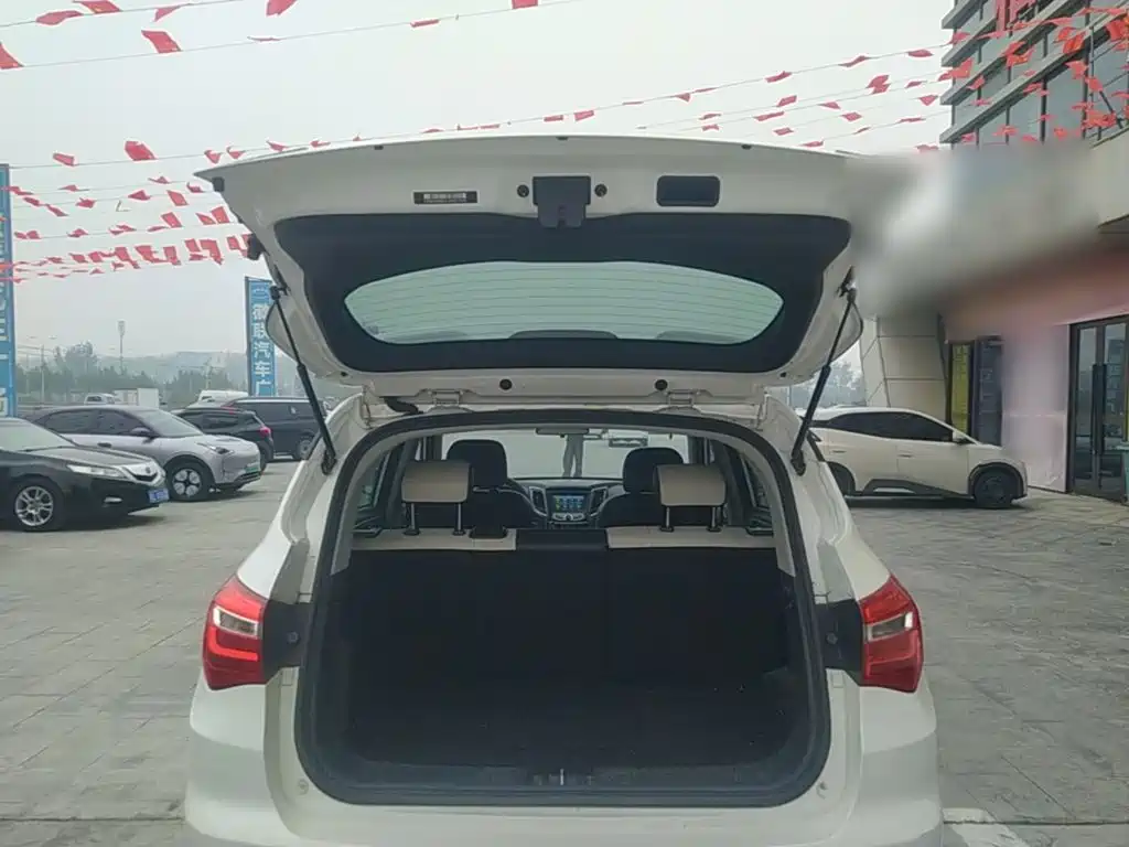 Photo 19 - Changan CS35