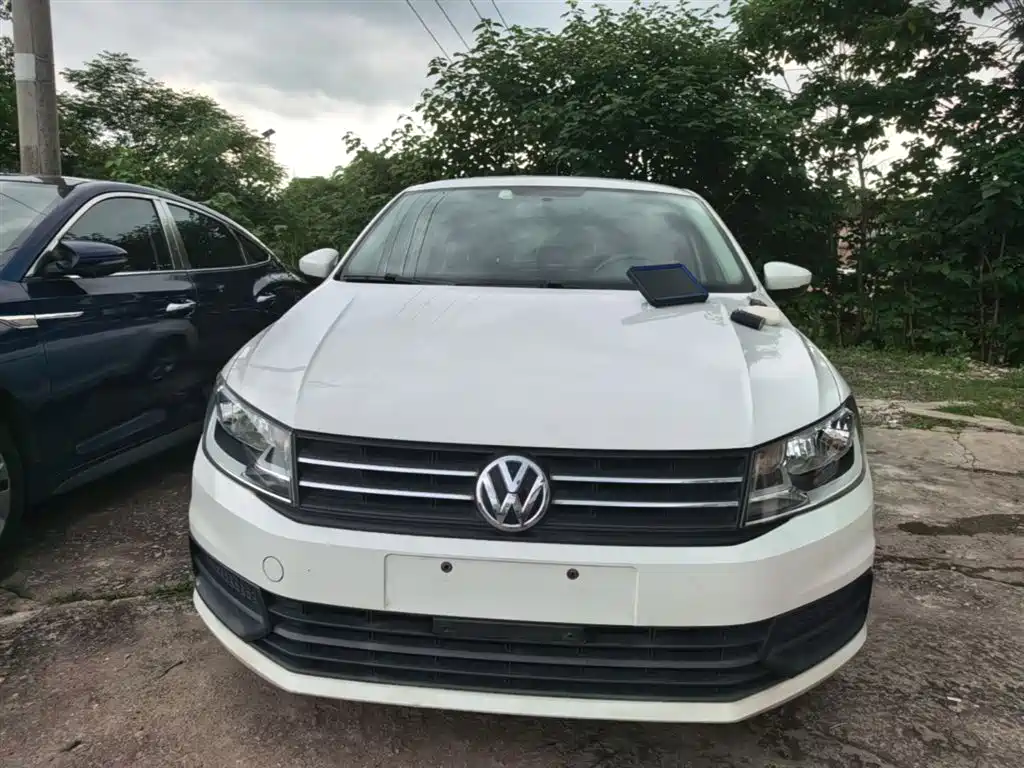 Volkswagen Santana 2015 Gran Santana 1.6L Automatic Trend фото 3