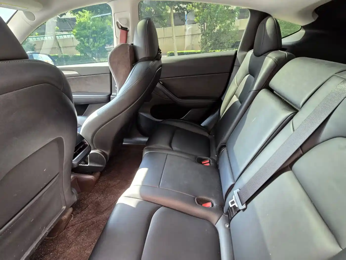 Фото 8 - Tesla Model Y
