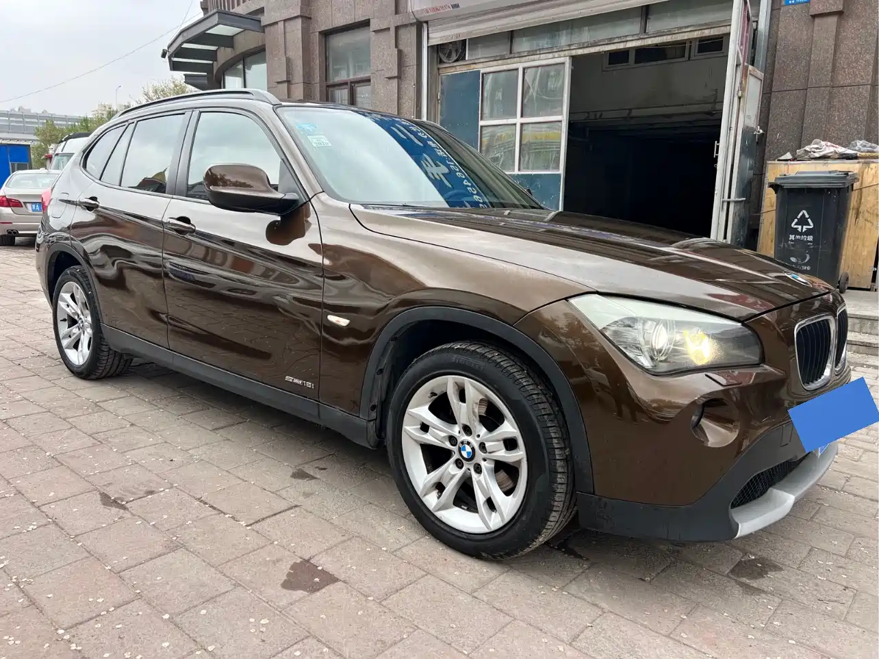 BMW X1 2012 sDrive20i Leading Model фото 3