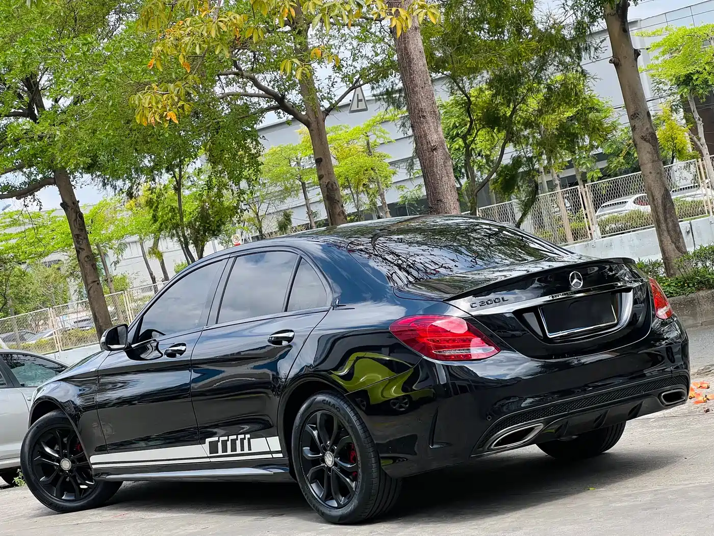 Mercedes-Benz C-Class 2015 C 200 L Sport фото 8