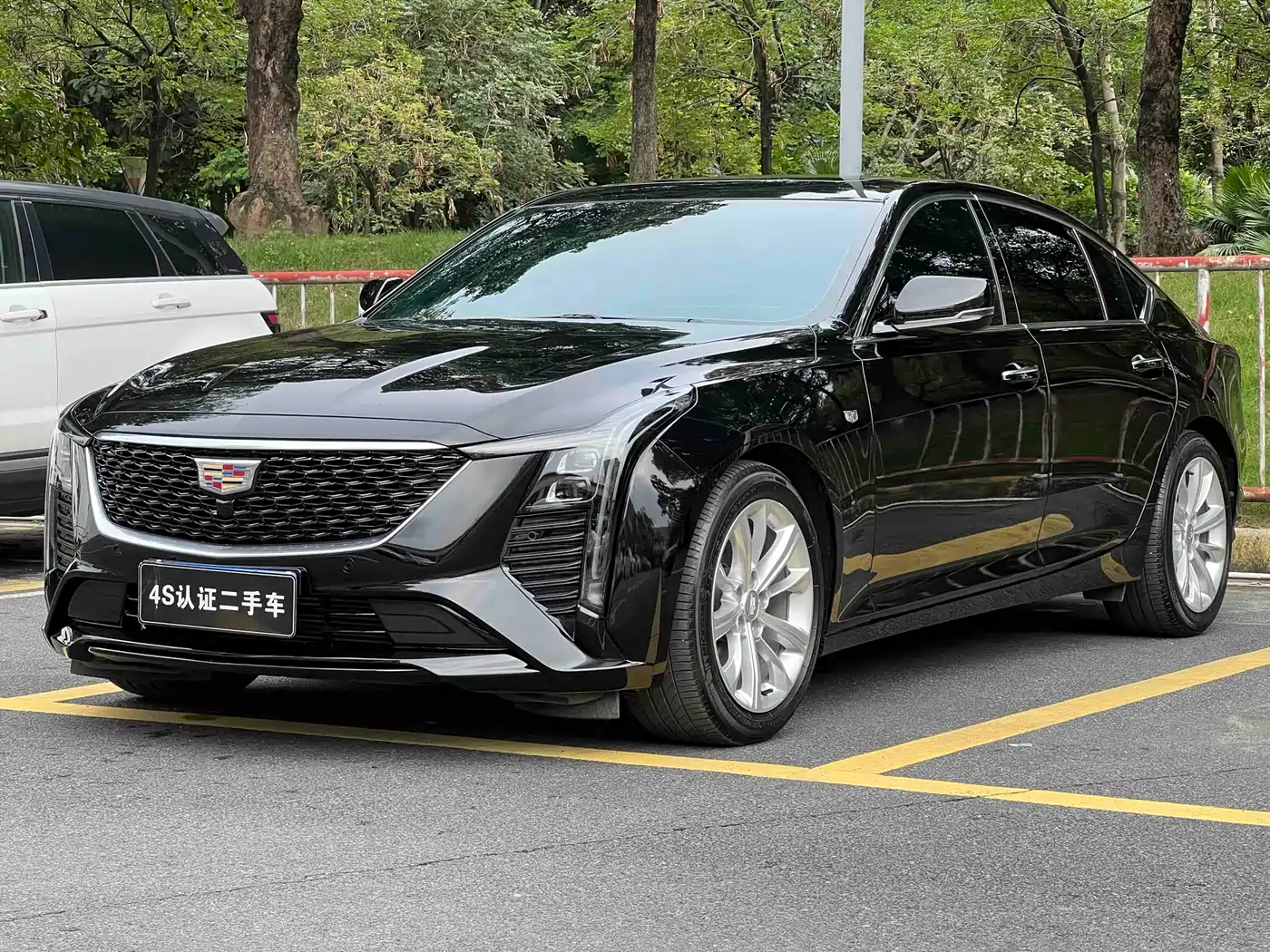 Cadillac CT5 2024 28T Luxury Model Pro