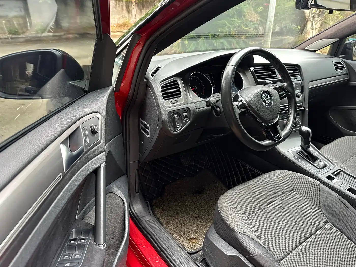 Volkswagen Golf 2015 1.4TSI Automatic Comfort фото 7