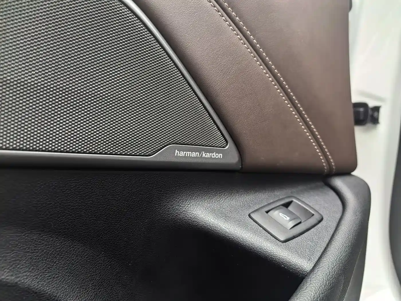 BMW 5 Series 2018 530Li Premium M Sport Package фото 14