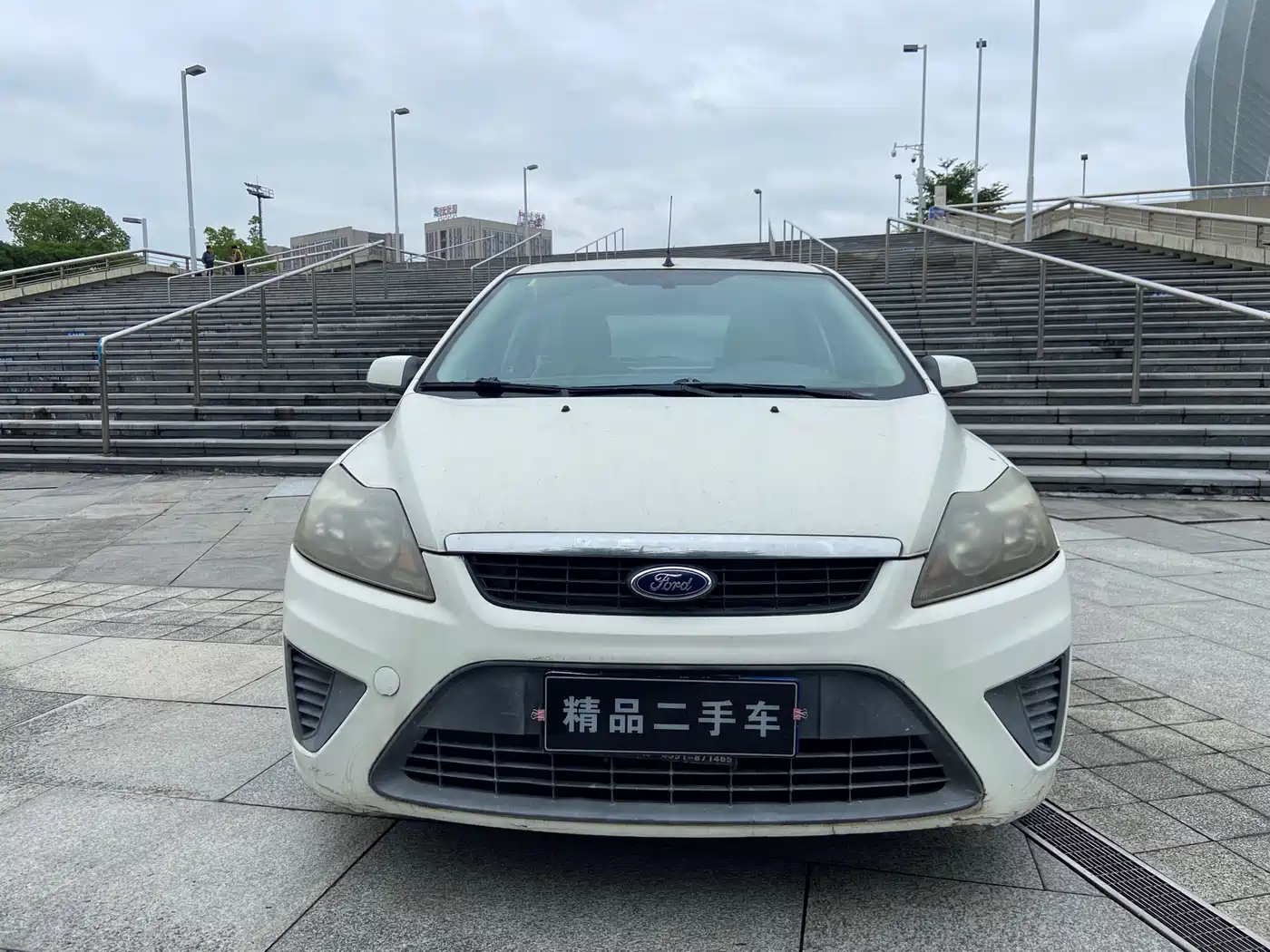 Фото 2 - Ford Focus