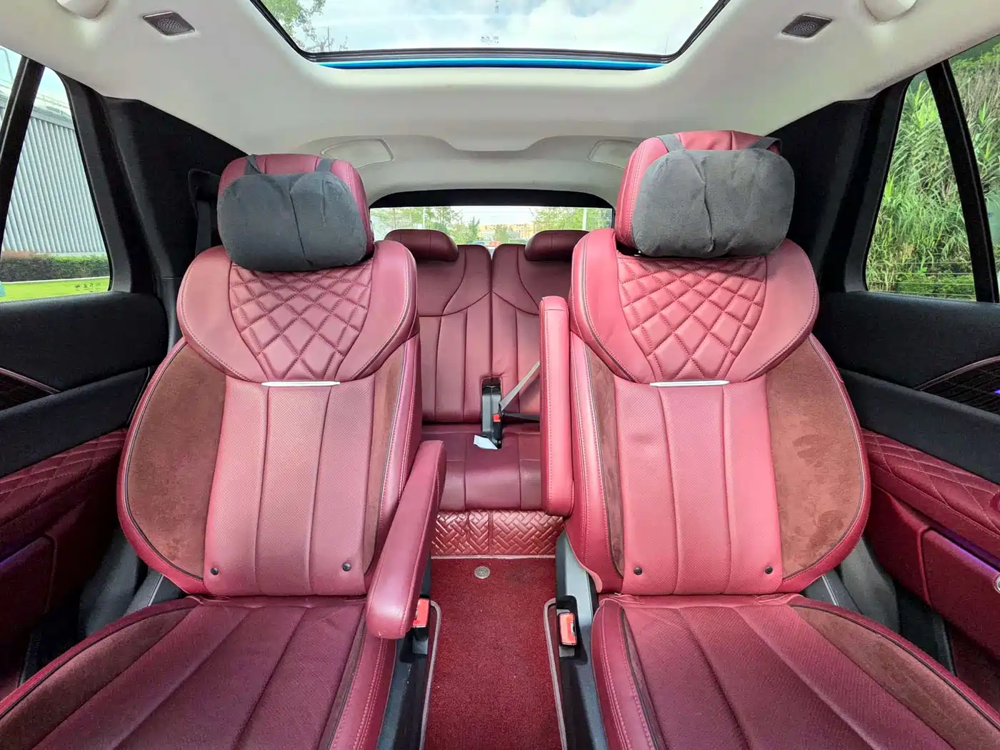 Hongqi E-HS9 2022 2021 460km Flagship Comfort 6-seater