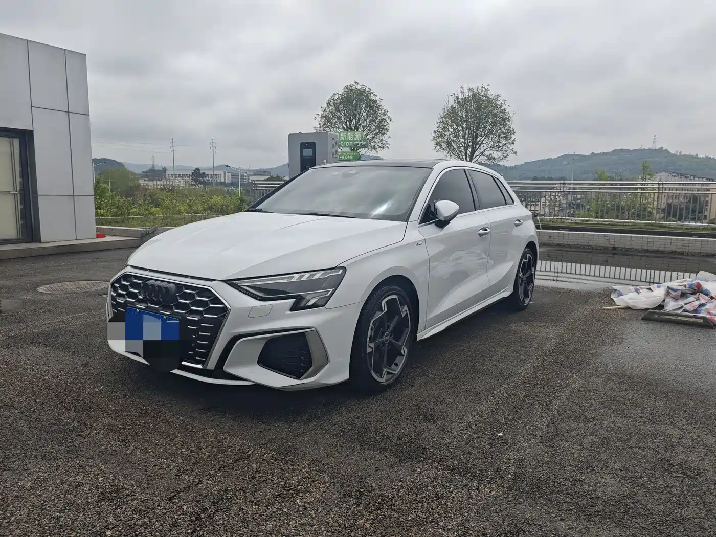 Audi A3 2024 Model Sportback 35 TFSI Luxury Sport