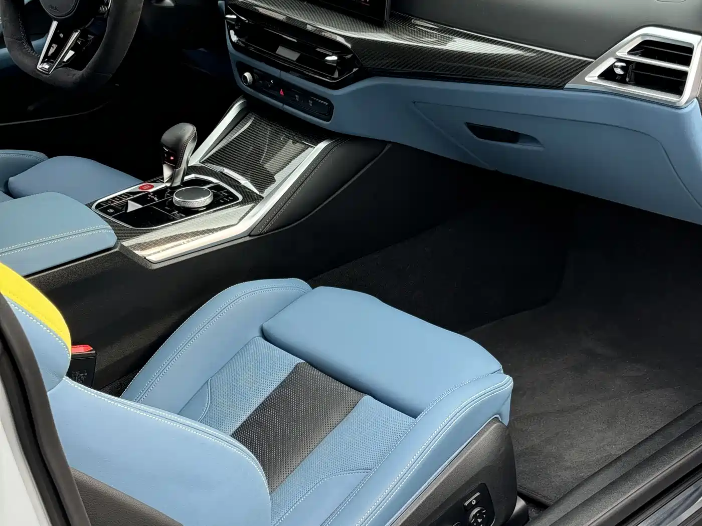 BMW M4 2024 BMW M4 Coupe Competition фото 8