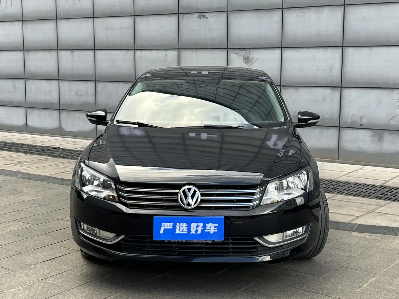 Volkswagen Passat 2014 1.4TSI Manual Luxury Edition фото 2