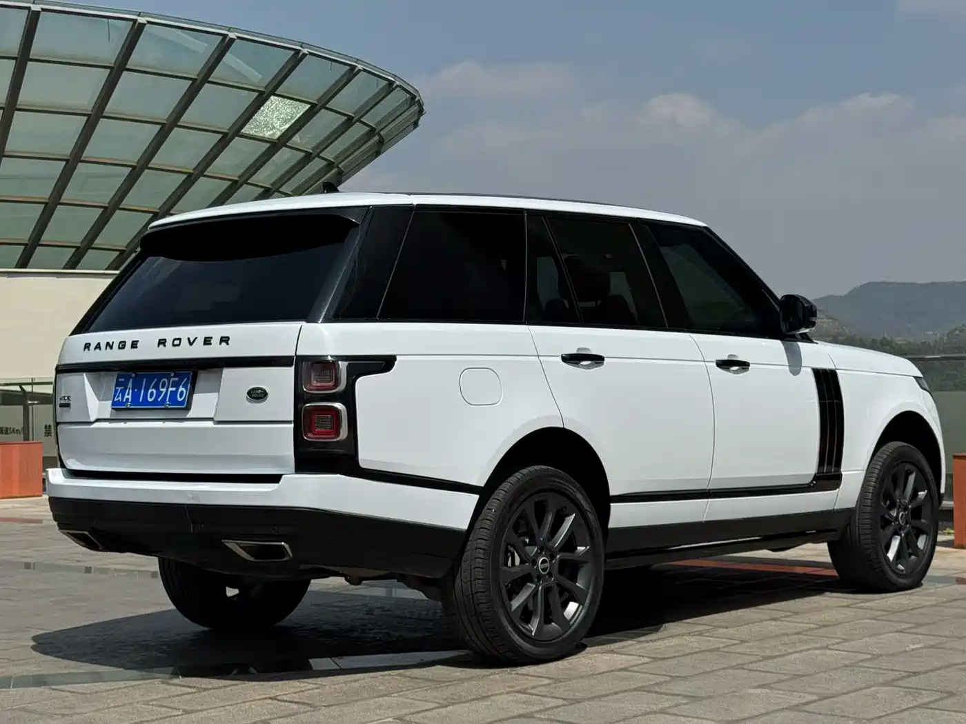 Land Rover Range Rover 2016 3.0 SC V6 Vogue фото 7