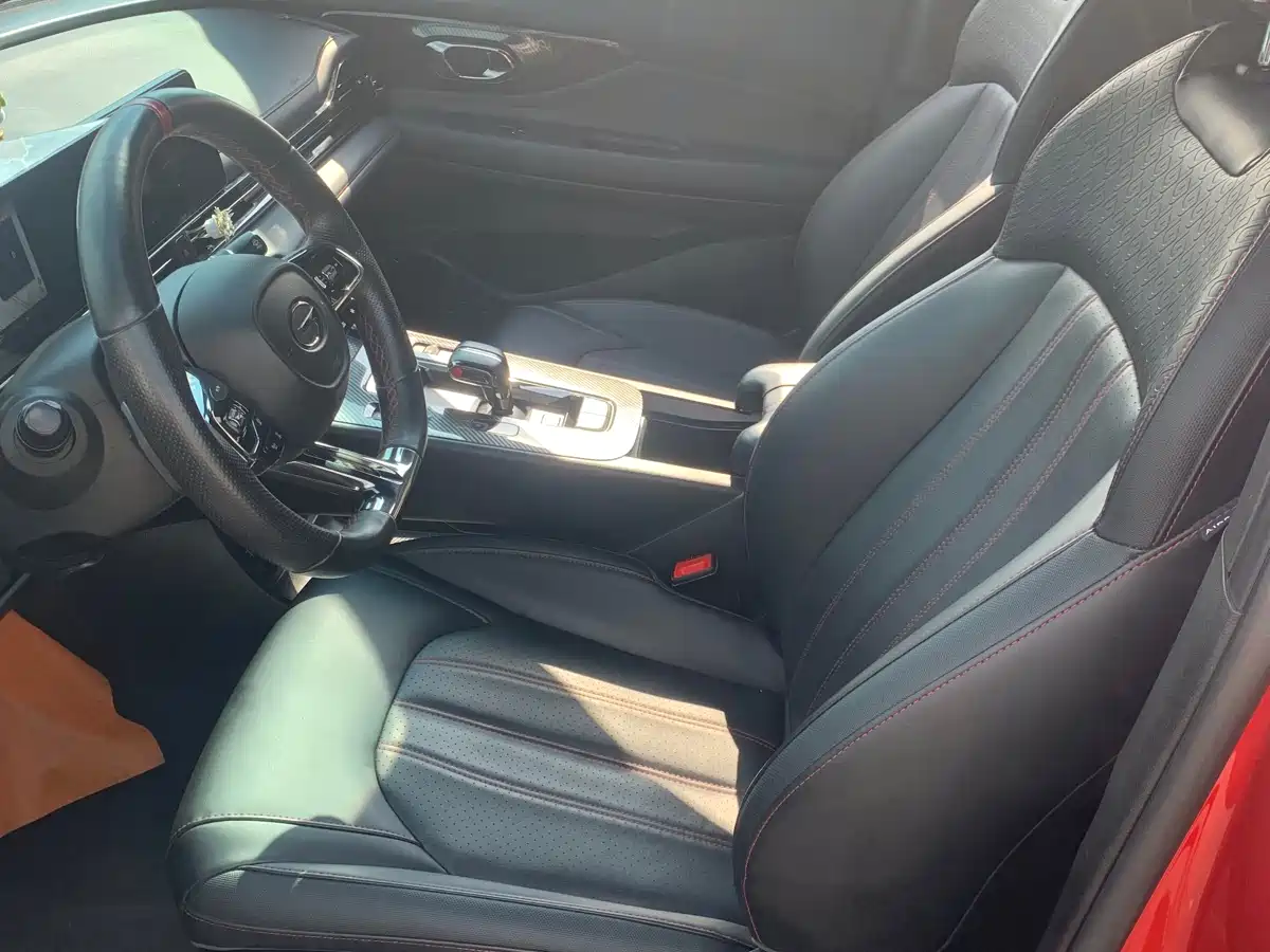 GAC Trumpchi Trumpchi Emkoo 2021 270T DCT J16 Edition фото 6