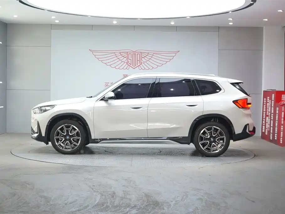 BMW X1 2024 sDrive25Li X Design Package фото 4