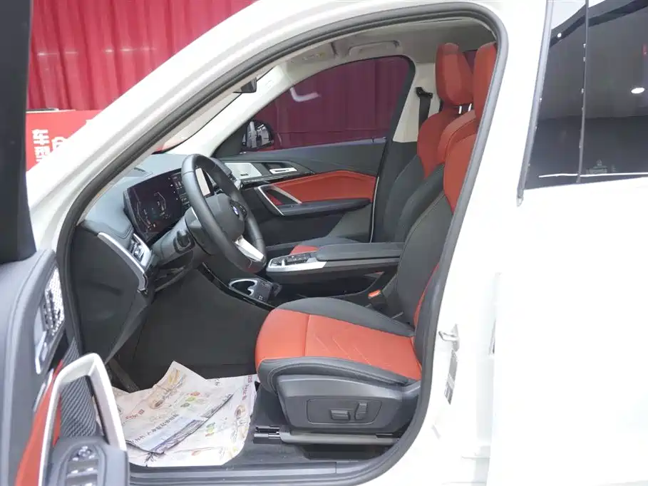 BMW X1 2024 sDrive25Li X Design Package фото 17