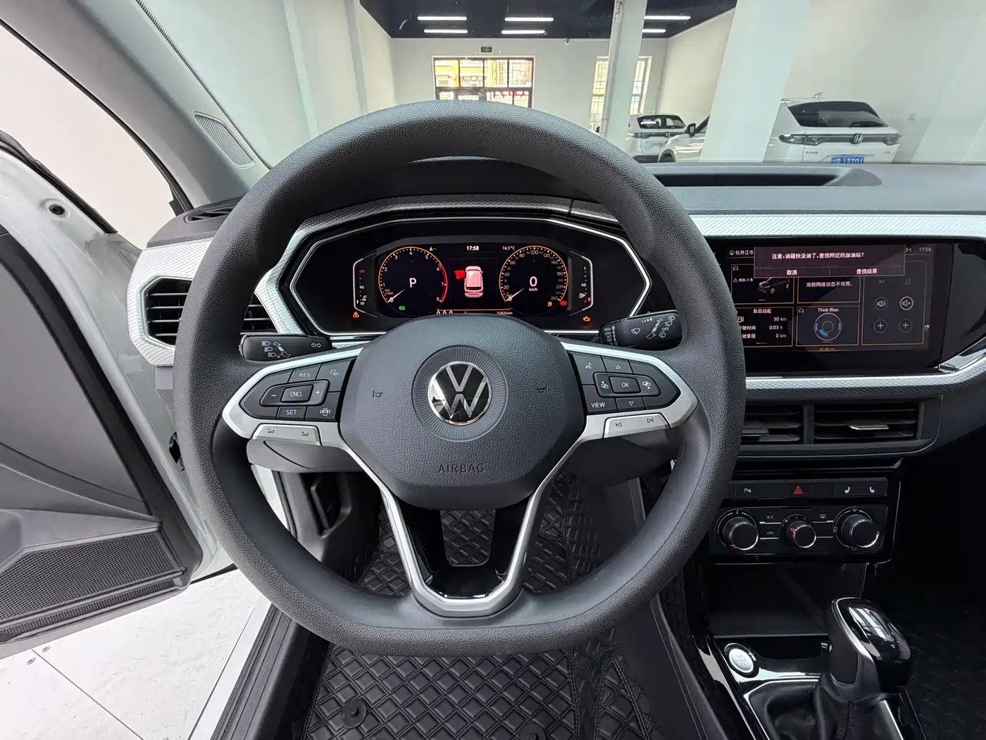 Volkswagen Tanying 2021 1.5L Automatic Smart Connect Edition фото 10