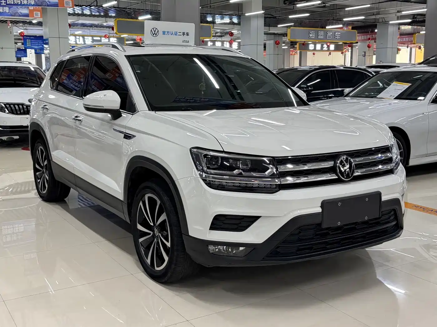 Volkswagen Tharu, миниатюра 3