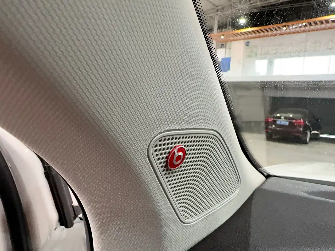 Volkswagen Tharu 2019 Model 280TSI 2WD Flagship Edition China VI фото 14