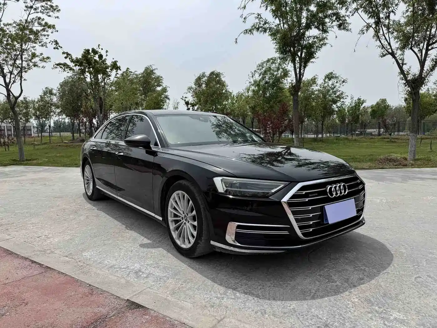 Audi A8 2019 Facelift Plus A8L 50 TFSI quattro Comfort фото 3
