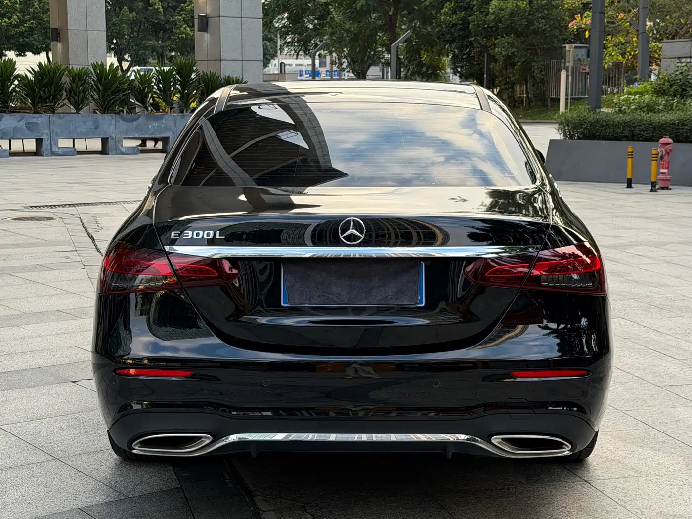 Mercedes-Benz E-Class 2022 E 300 L Sport Luxury фото 14