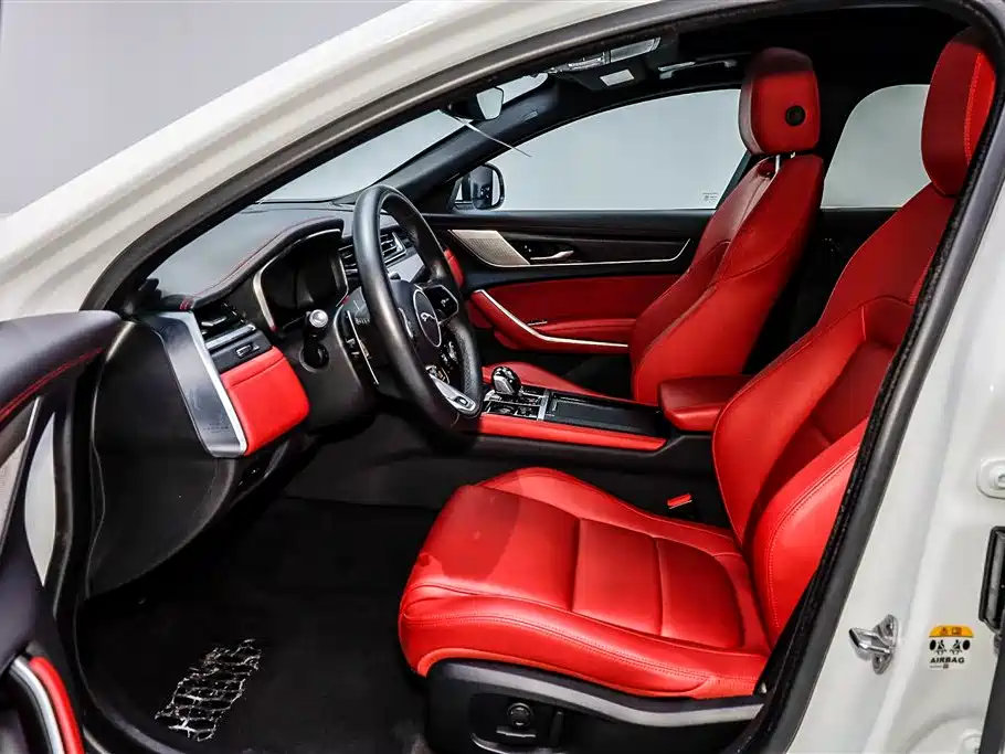 JAGUAR XFL