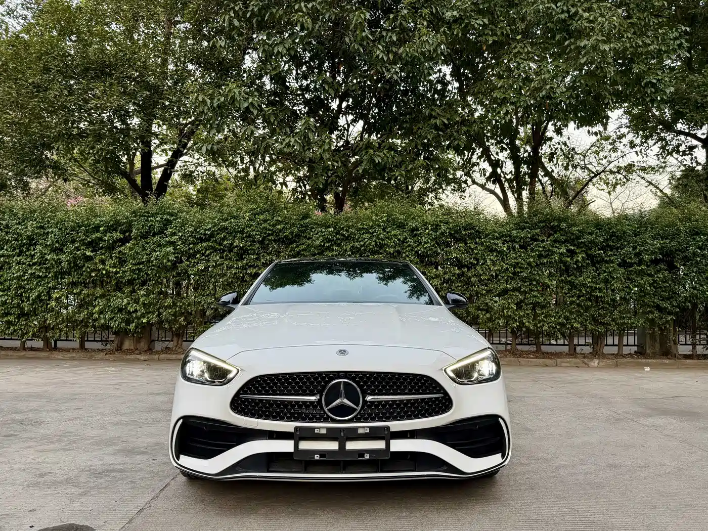 Mercedes-Benz C-Class 2024 C 260 L Night Edition Sport фото 2