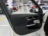 صورة 5 - Mercedes-Benz C-Class