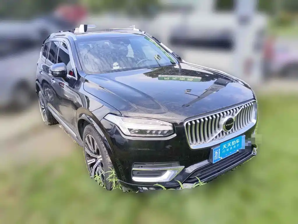 Фото 3 - Volvo XC90