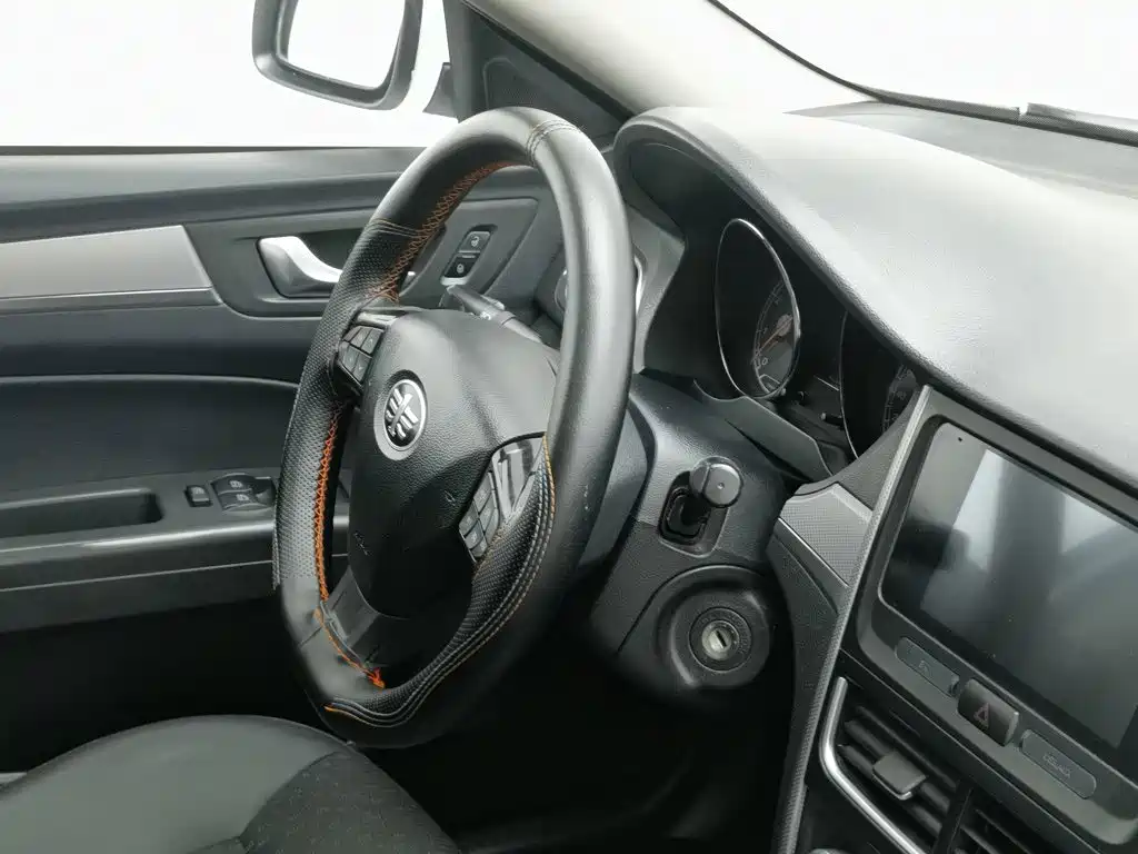 Besturn B30 2016 2016 1.6L Manual Premium Model