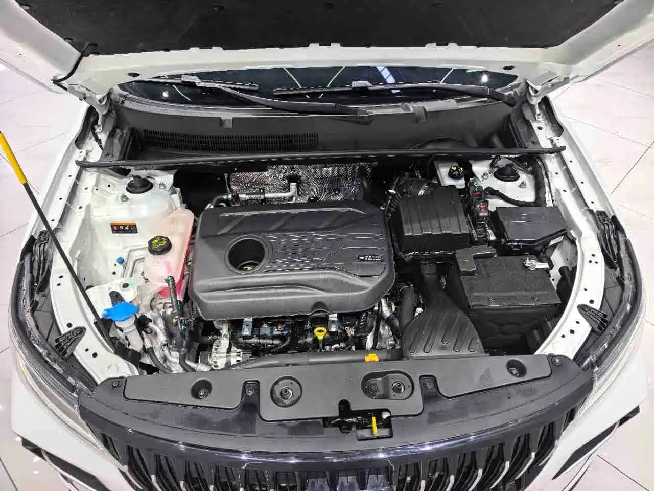 Geely Emgrand X6 2024 2021 PRO 1.4T Manual Luxury