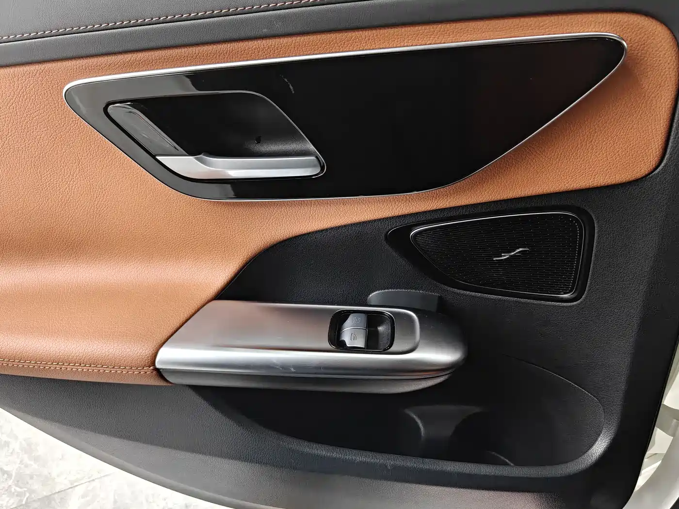Mercedes-Benz C-Class 2025 C 260 L Sport Edition фото 11