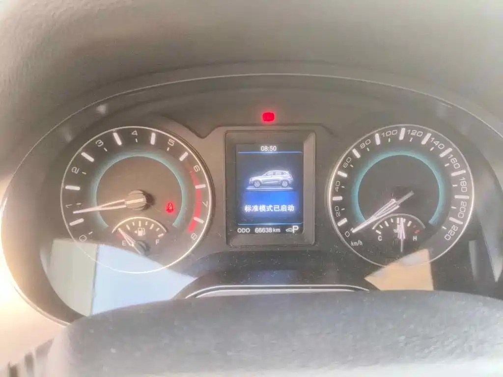 Фото 15 - Haval H2