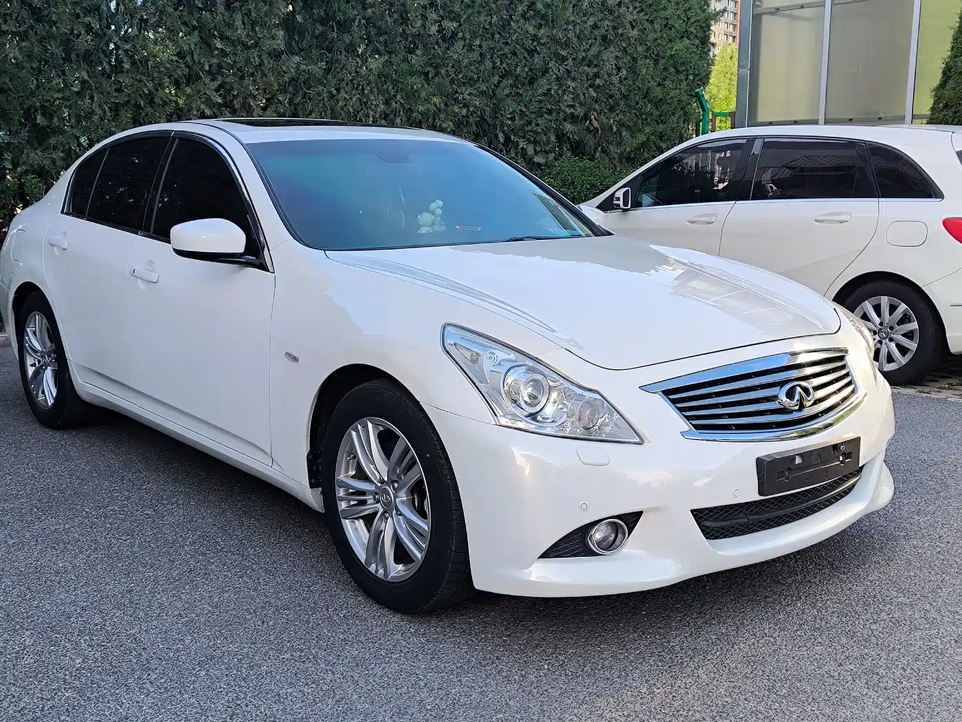 Infiniti G Series 2012 2013 G25 Sedan Luxury Sport Edition