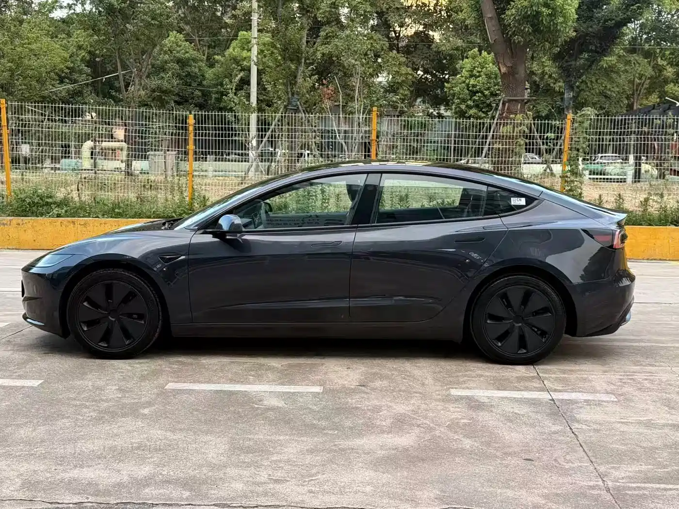Tesla Model 3 2026 2025 Model Year Facelift Rear-Wheel Drive