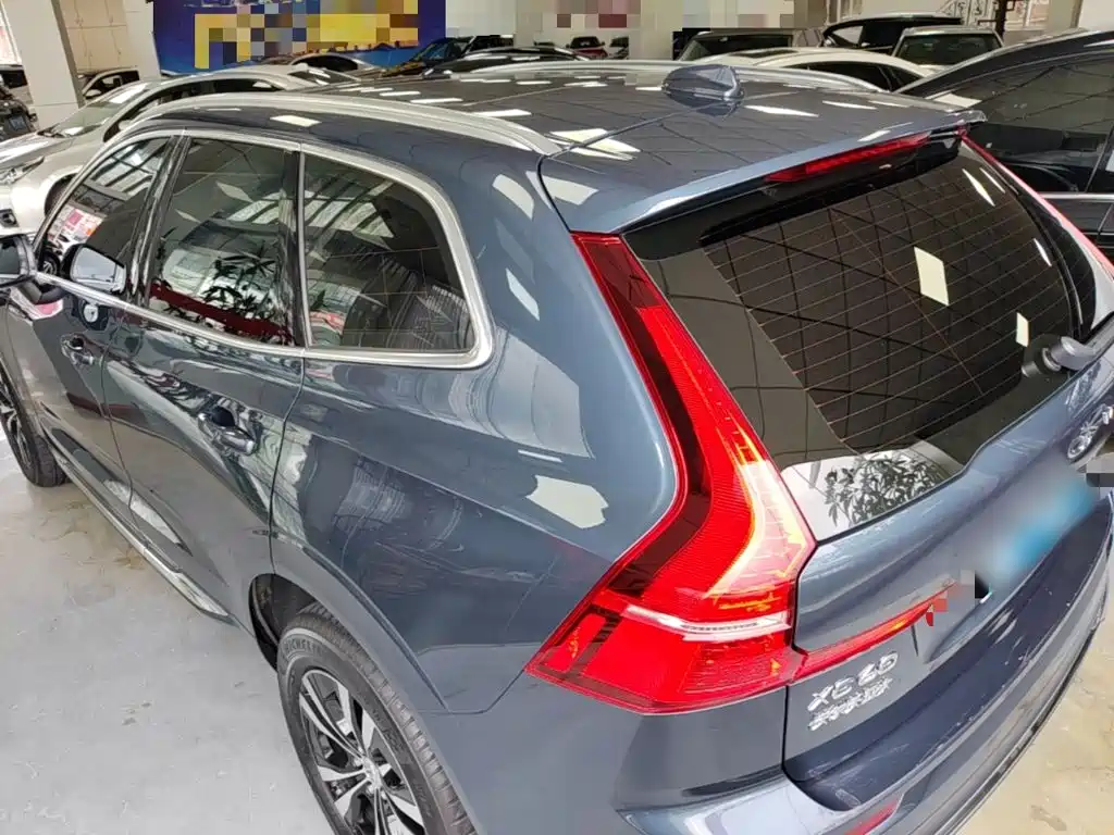 Фото 5 - Volvo XC60