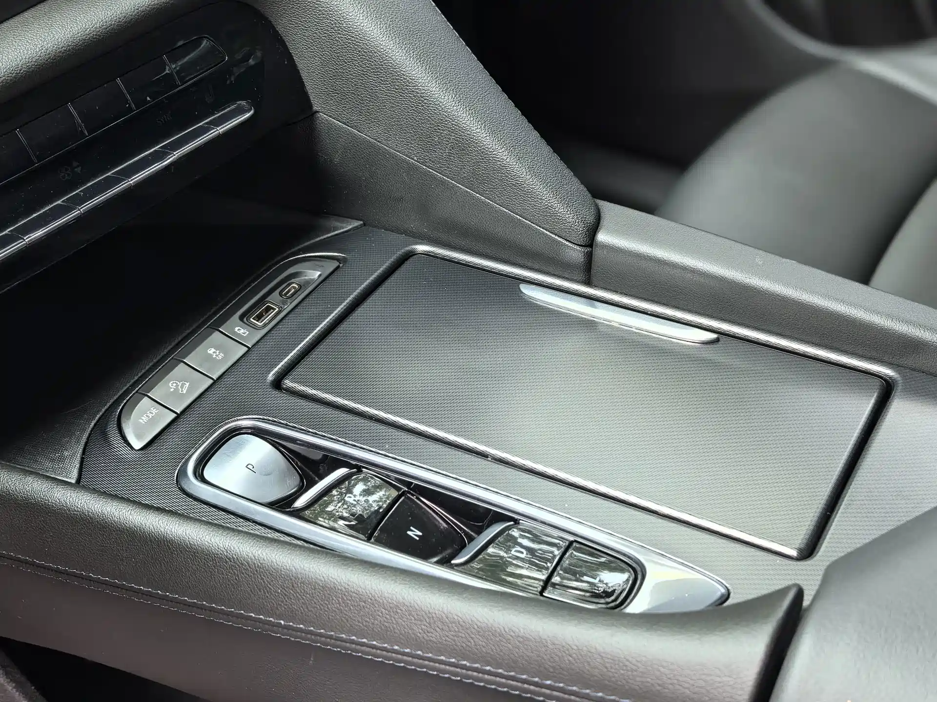 Photo 13 - Buick Enclave