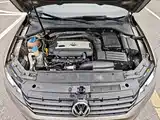 صورة 22 - Volkswagen Passat